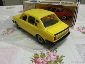 Predám Škoda 120L 1:20 Kaden - 3