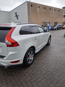 Volvo xc 60 R design 2.4TDI Automat RV 2011 - 3