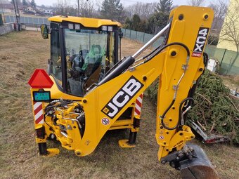 JCB 4CX PRO - 3