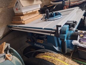 Makita MLT100N stolova pila malo pouzivana - 3