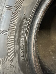 205/70R15 C - 3