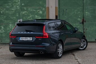 Volvo V60 D4 Momentum A/T - 3