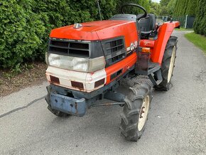 Japonský traktor Kubota GL-19, 19Hp, 4x4 - 3