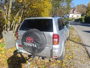 Toyota RAV4 - 3