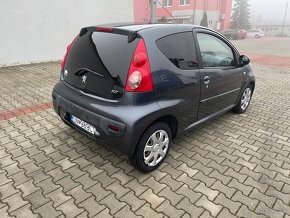 PREDAM Peugeot 107 1.0 50kw automat r.v.2006 - 3