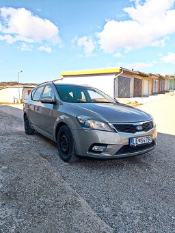 KIA Ceed SW 2009 1.6 92kw - 3