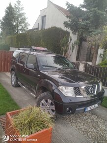 Nissan Pathfinder - 3