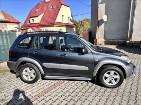 Toyota RAV4 2.0i 16V 4x4 110kW 2005 149366km TAŽNÉ - 3