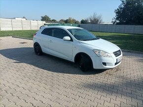 Kia pro ceed 1.6 CRDI r.v. 2010 - 3