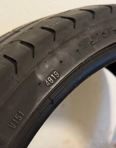 Pirelli P ZERO 225/35 R19 88 Y - 3