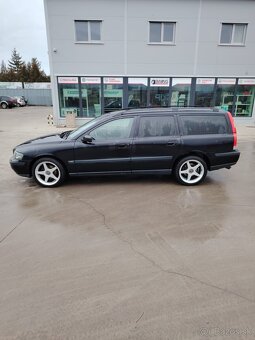 Volvo V70 - 3