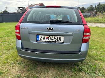 Kia ceed 1,6 crdi - 3