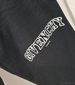 GIVENCHY TEPLAKY 1 - 3