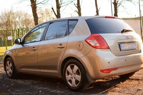 Kia ceed, rok 2010, 1,4benzín - 3