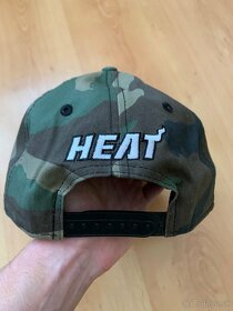 Predám šiltovku New Era Miami Heat 305 Snapback - 3