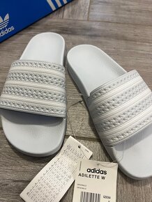 Adidas Adilette šľapky - 3