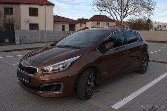 KIA Ceed 1.4 benzín, rok výroby 2017, Gold výbava - 3