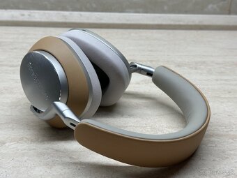 Bowers & Wilkins PX8, Silver - 3