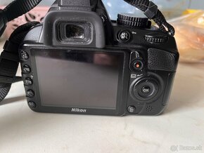 Nikon d3100 s objektívom - 3