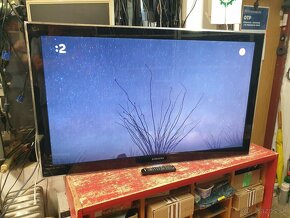 46"  LED  TV  SAMSUNG - 3