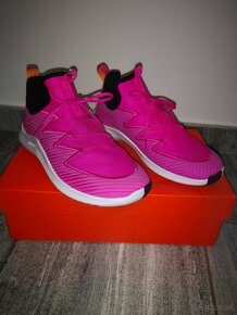 NOVÉ tenisky Nike Free Tr 9 Ultra neon pink - 3