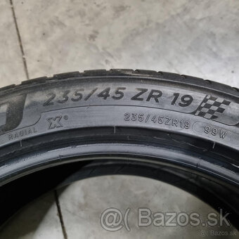 Letné pneumatiky 235/45 R19 MICHELIN DOT2317 - 3