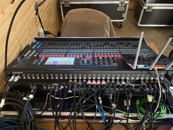 Digitálny mixpult Allen & Heath Qu-32 - 3