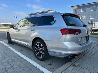 Volkswagen passat variant 2.0tdi 110kw DSG - 3