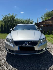 Volvo V70 T5 - 3