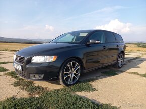 Volvo v50 - 3