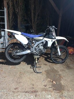 Yamaha yz450f 2011 - 3