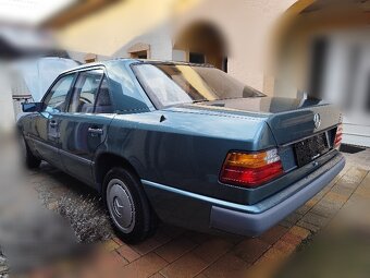 Mercedes W124 - 3