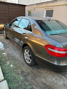 Mercedes-Benz E 350 CDI 4Matic - 3