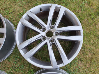 5x112 r18 et51 disky kolesa volkswagen golf salvador alu 18 - 3