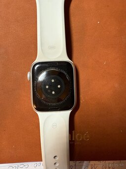 Apple Watch SE 44 mm - 3