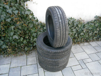 Predám 4x letné temer nové pneu Continental 175/65 R15 84HXL - 3