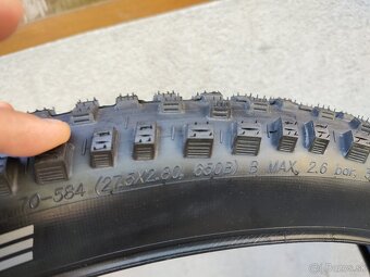 Schwalbe 27,5 ×2,80 aj z dušami - 3