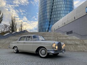 Mercedes Benz 230S W111 Heckflosse - 3