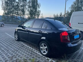 Hyundai Accent 1,4 - 3