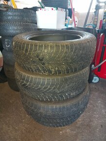 225/60 R18 zima - 3