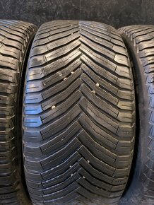 255/45 R19 Michelin celoročné pneumatiky - 3