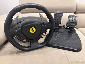 Predám PS4 + Volant Thrustmaster T80 Ferrari - 3