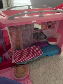 Barbie karavan XXL s bazénom - 3