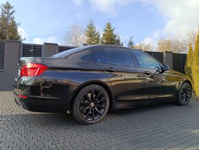 Bmw 530d F10 - xDrive - Black Sapphire Metallic - 3