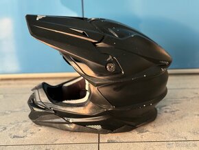 Prilba Shoei VFX-WR - 3