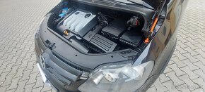 Volkswagen Golf  5 plus  1.9.TDI - 3