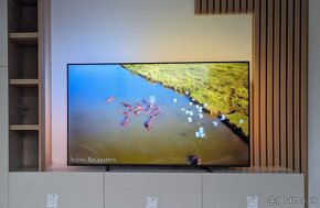 65 palcovy TV s podsvietením Ambilight Philips 65PUS8007 - 3