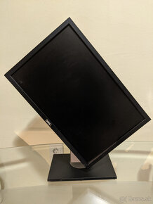 Widescreen LCD Monitor Dell P1911b 19" - 3