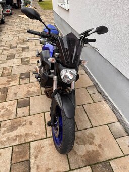 Yamaha mt 07 - 3