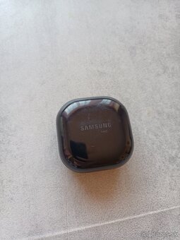 Samsung Galaxy Buds Live - 3